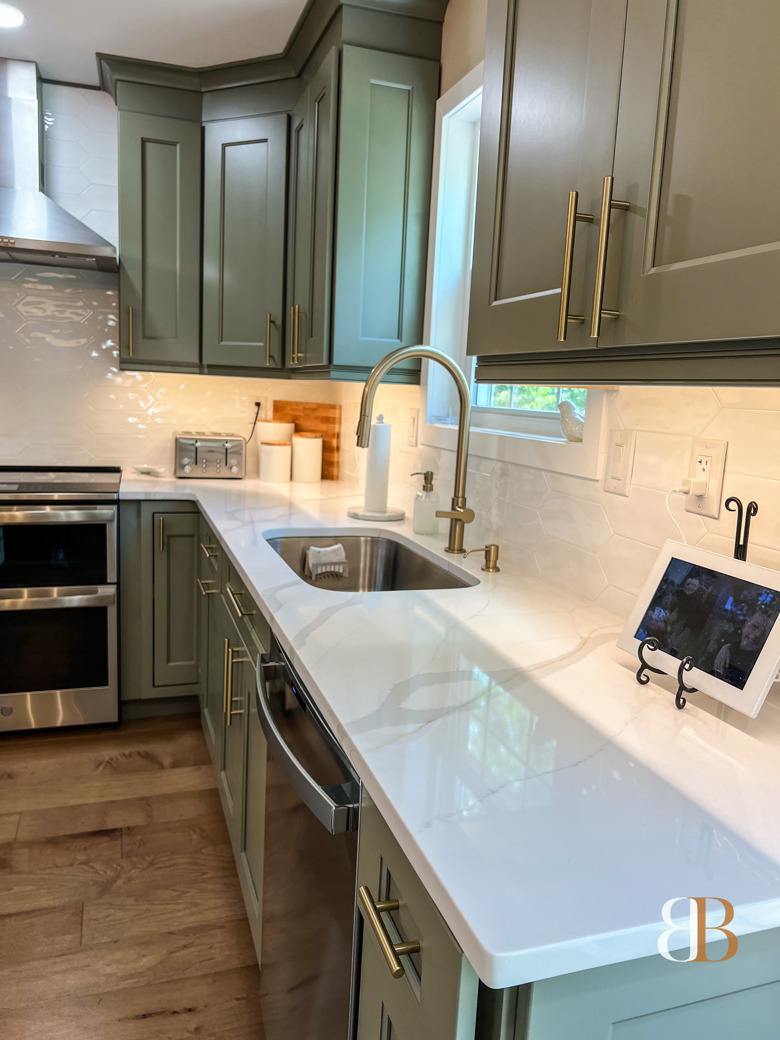 Transitional kitchen remodel in Lower Gwynedd by B&B Associates Creations — photo 6